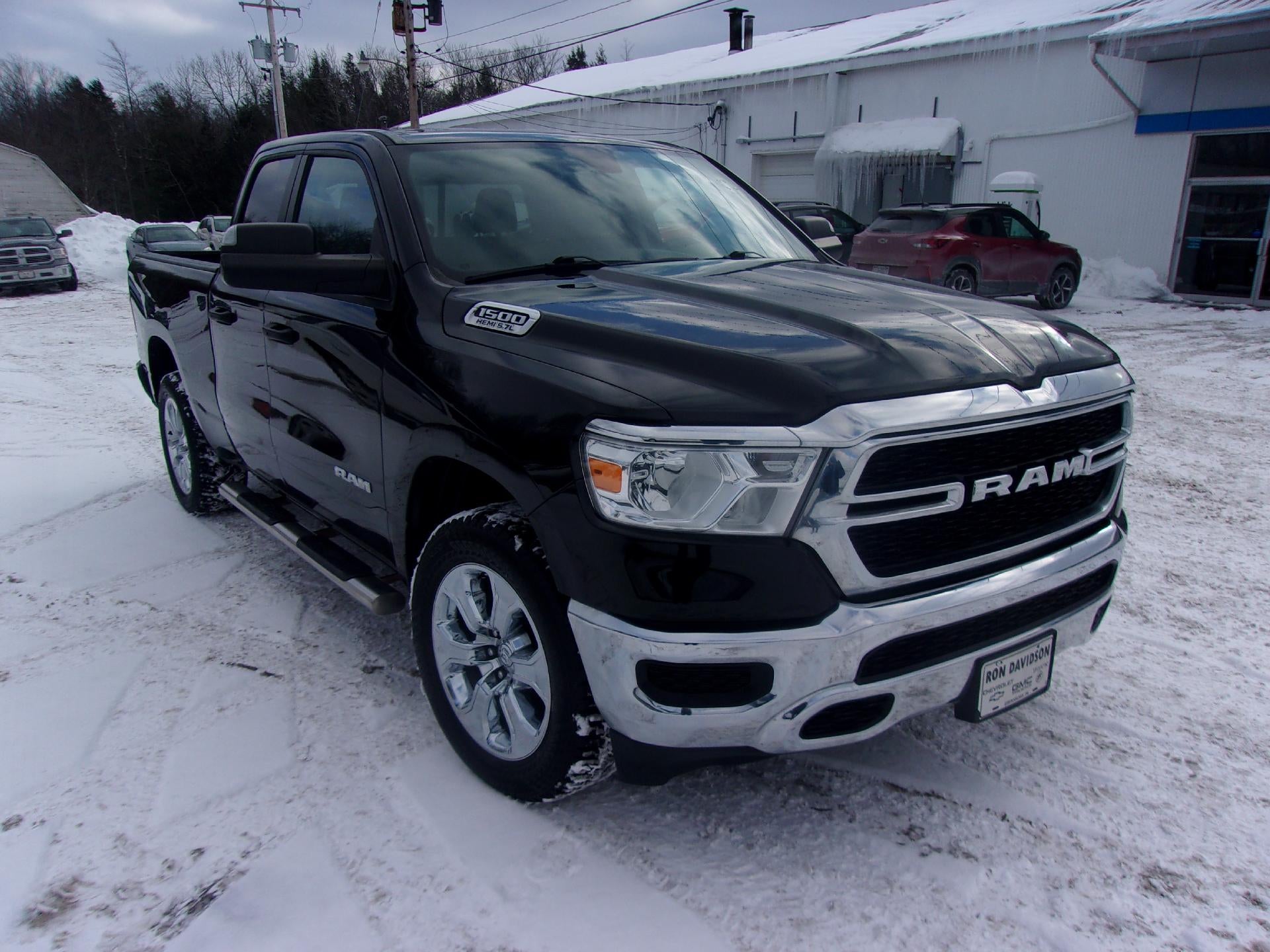 2021 RAM 1500 Tradesman 4x4 Quad Cab 6'4" Box