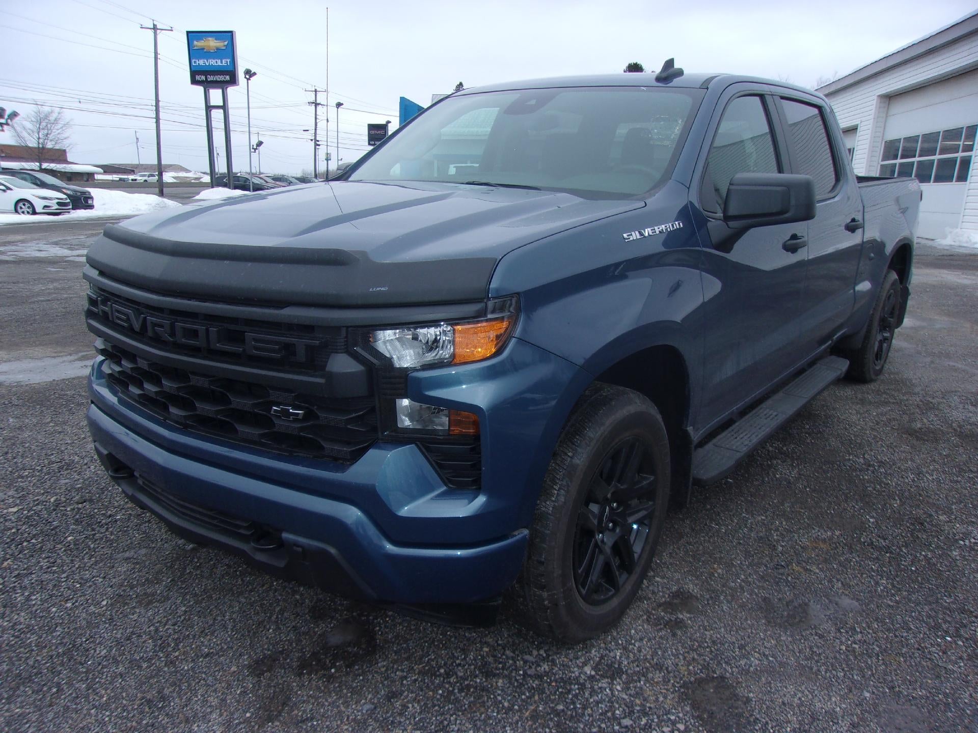 2024 Chevrolet Silverado 1500 Crew Cab Short Box 4-Wheel Drive Custom