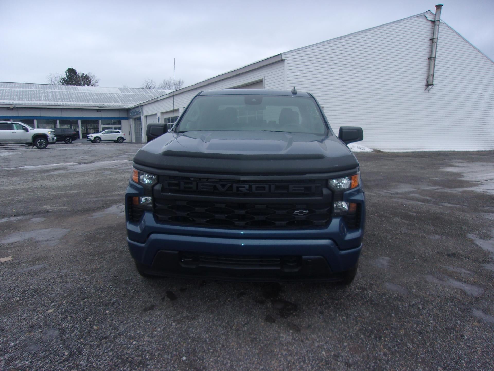 2024 Chevrolet Silverado 1500 Crew Cab Short Box 4-Wheel Drive Custom