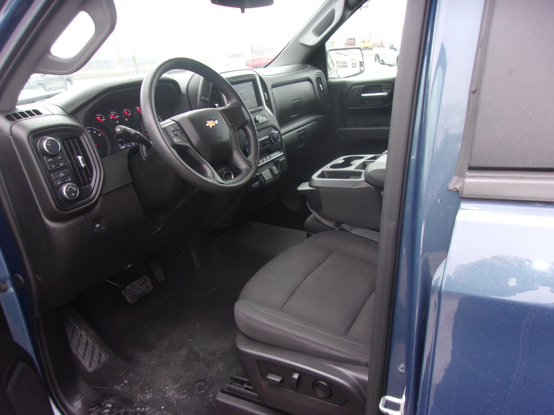 2024 Chevrolet Silverado 1500 Crew Cab Short Box 4-Wheel Drive Custom