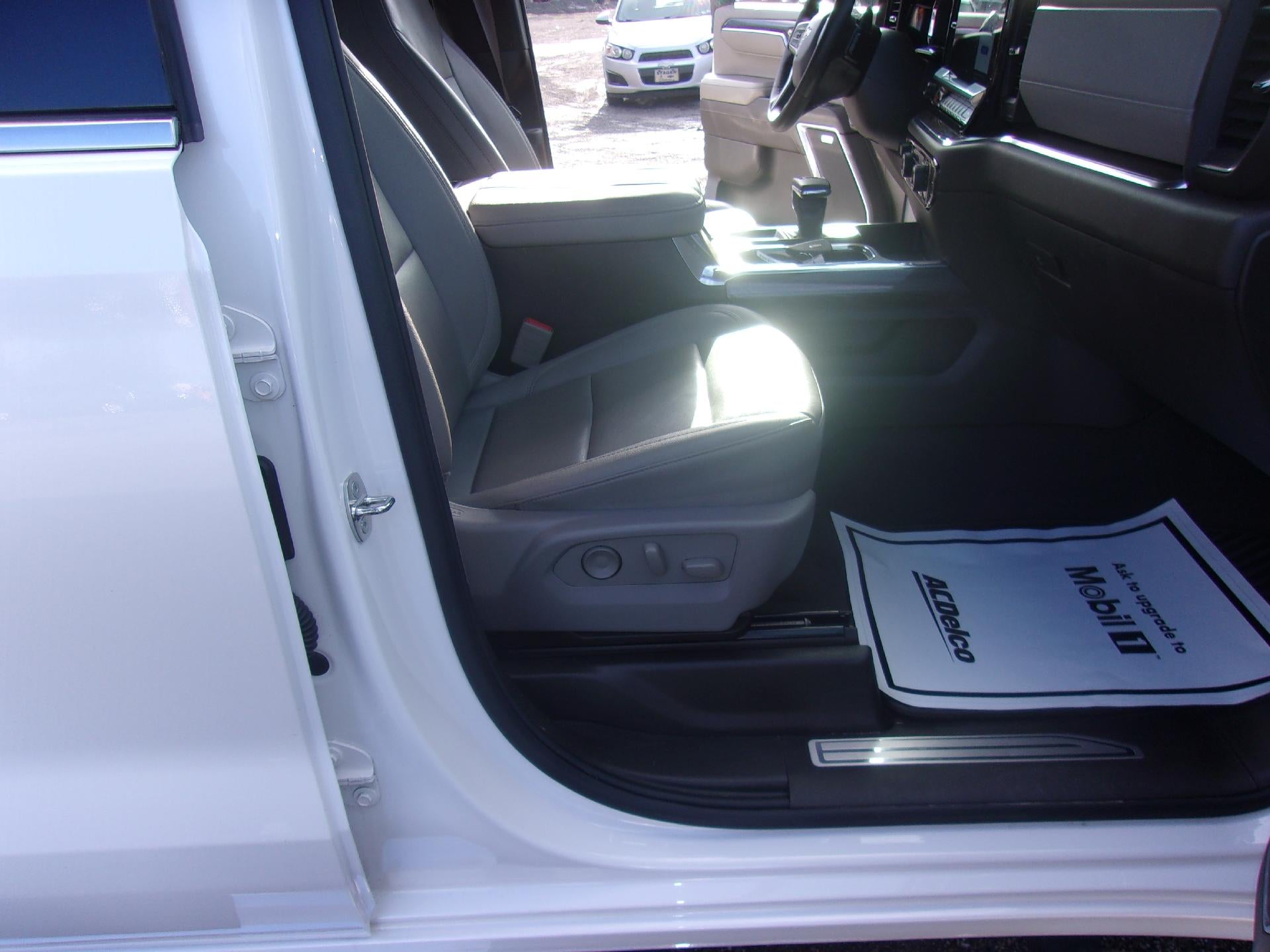 2024 Chevrolet Silverado 1500 Crew Cab Short Box 4-Wheel Drive LTZ