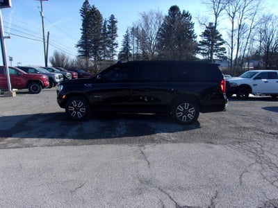 2022 GMC Yukon XL 4WD 4dr AT4