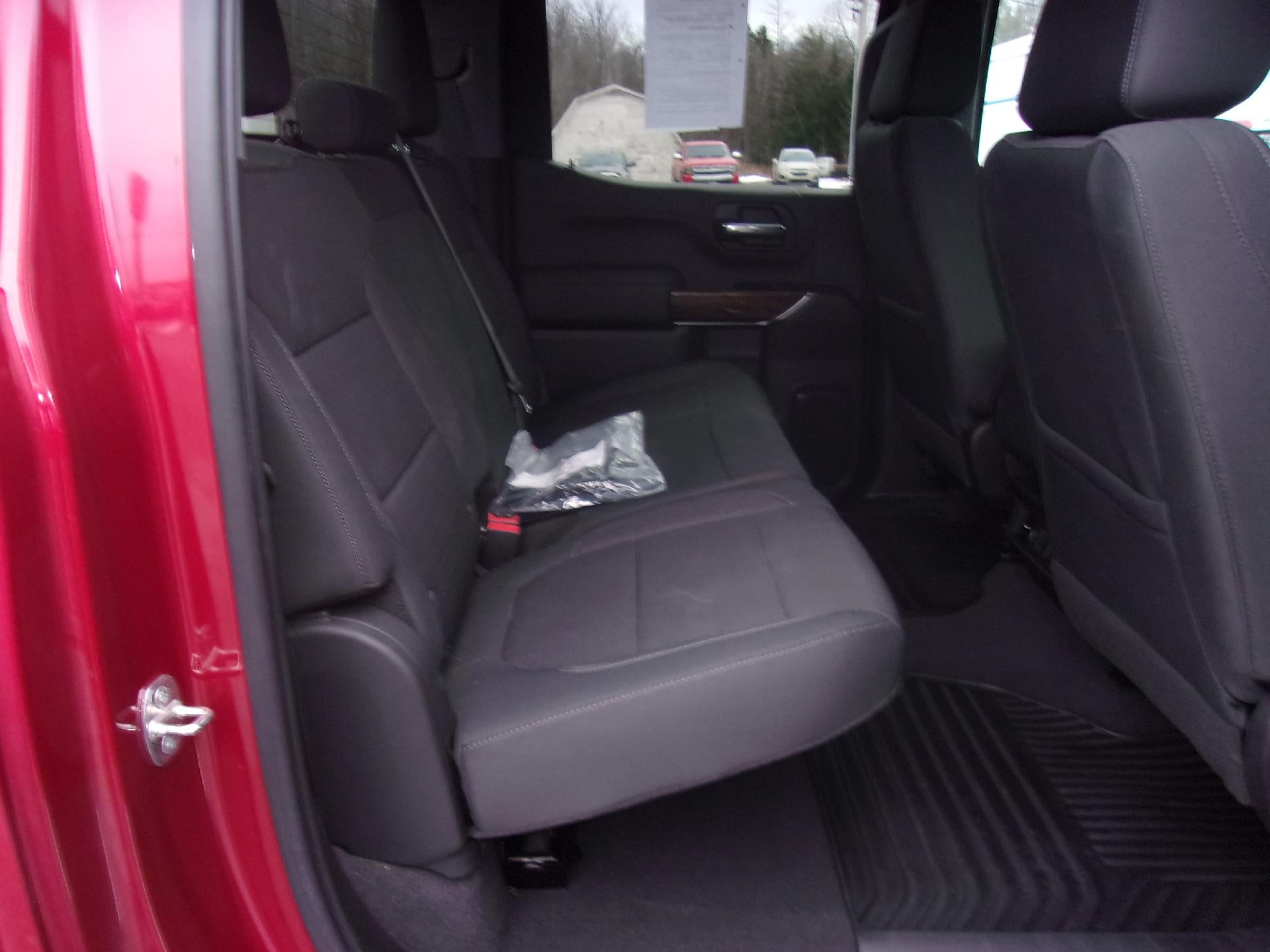 2019 GMC Sierra 1500 Crew Cab Short Box 4-Wheel Drive SLE