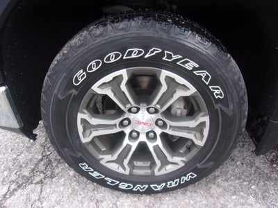 2019 GMC Sierra 1500 Crew Cab Short Box 4-Wheel Drive SLE