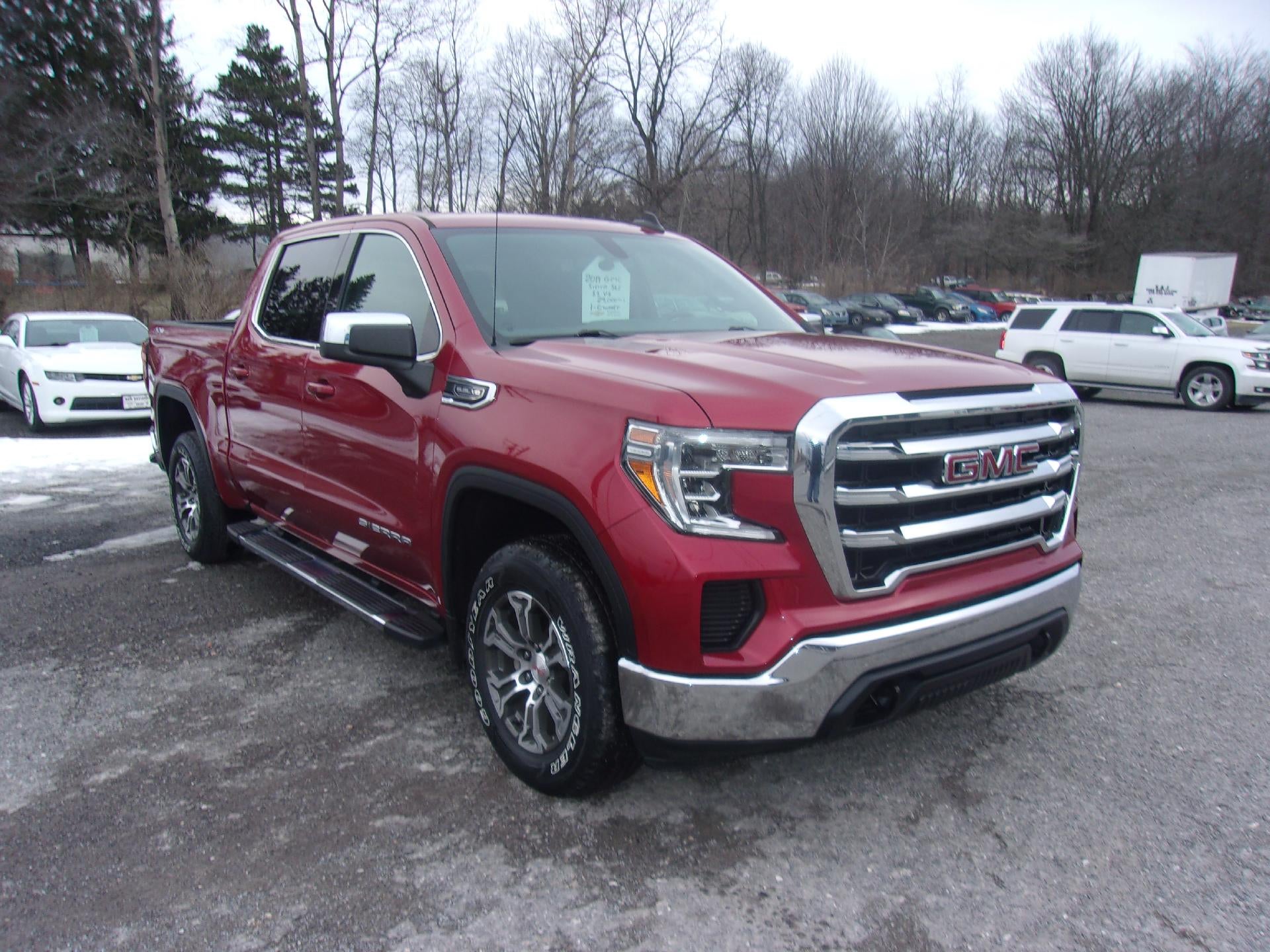 2019 GMC Sierra 1500 Crew Cab Short Box 4-Wheel Drive SLE