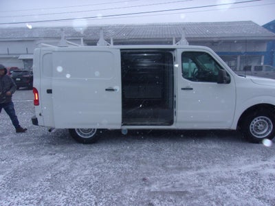2014 Nissan NV Standard Roof V6 S