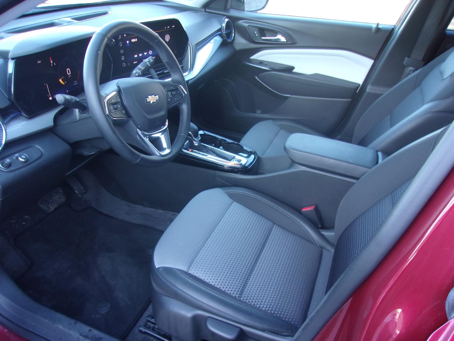 2025 Chevrolet Trax FWD 4dr LT