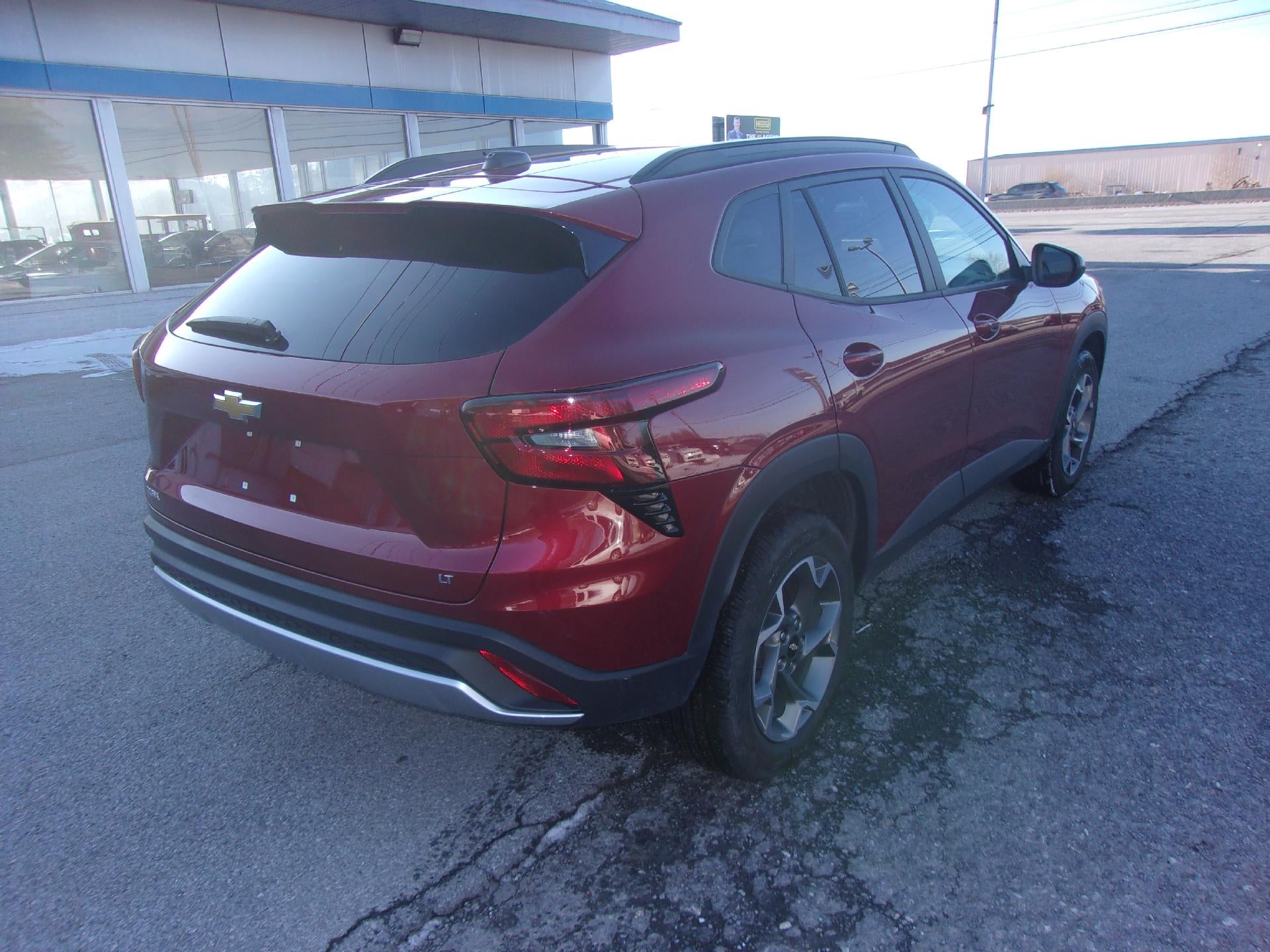 2025 Chevrolet Trax FWD 4dr LT